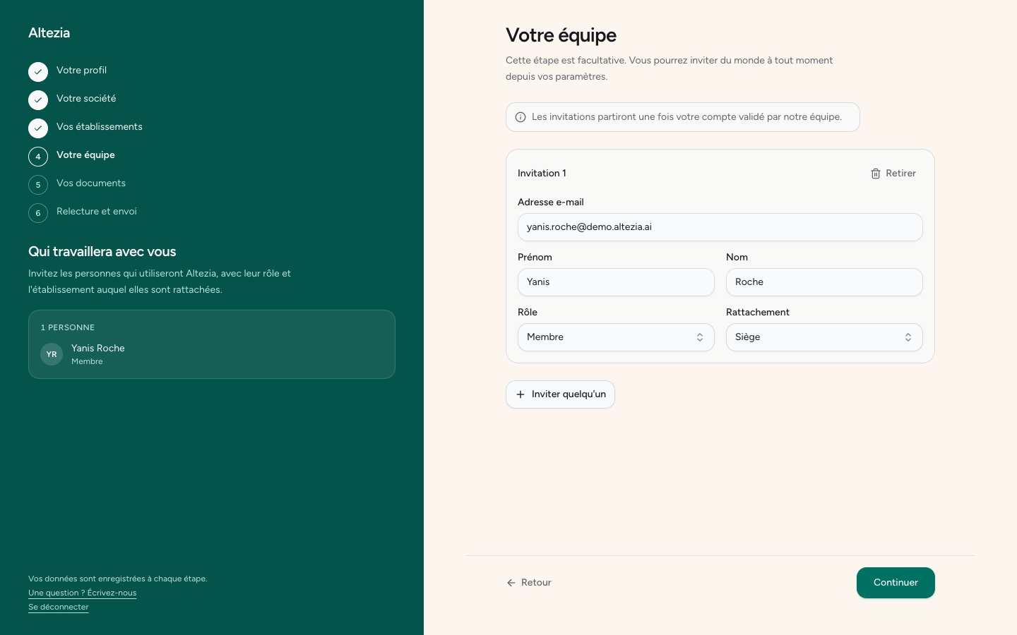 L'étape de l'équipe, avec une invitation préparée